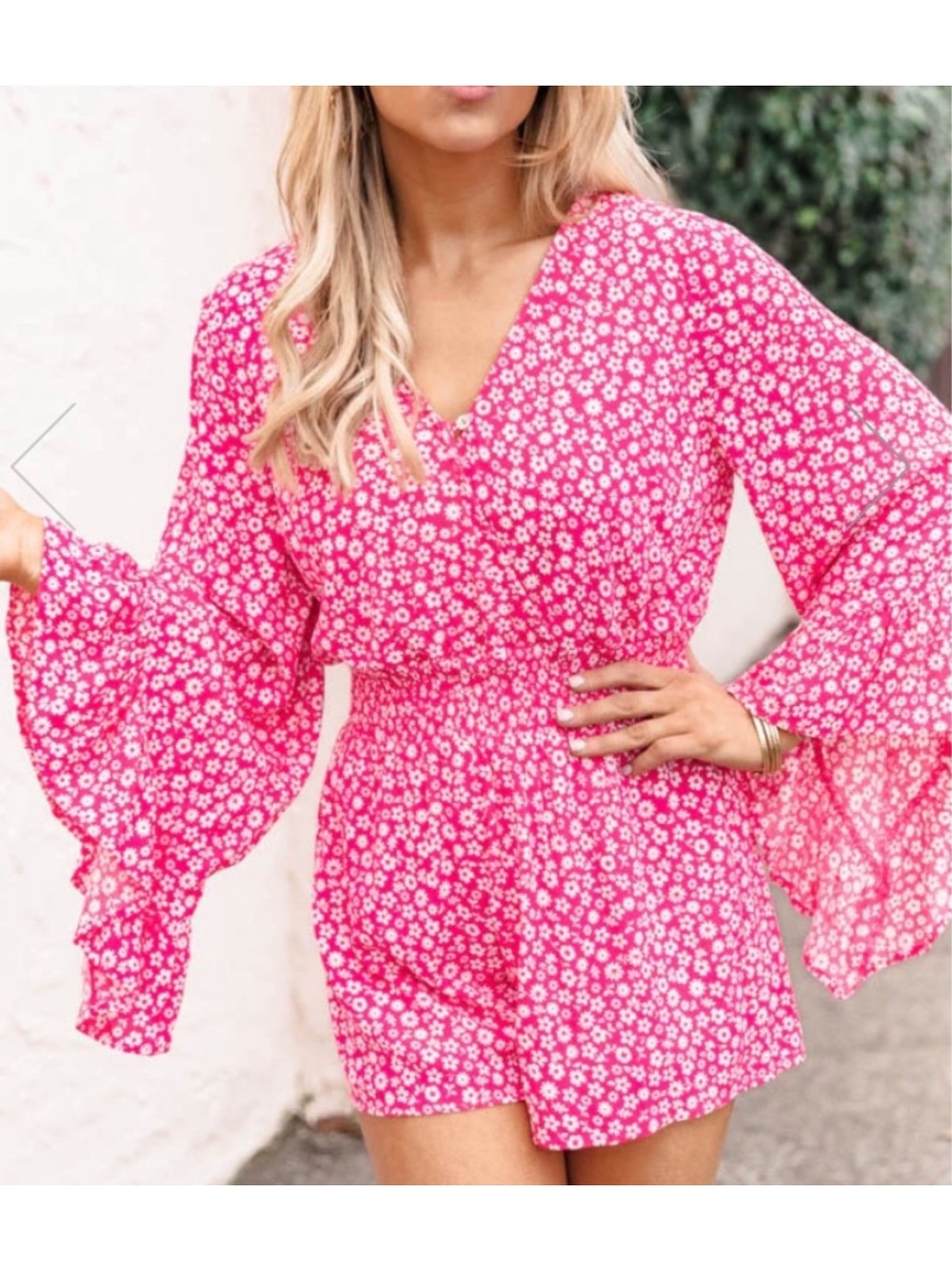 Pink Lily | Pink Floral Long Sleeve Floral Romper - Sz Large